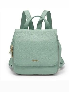 canada used fossil preston leather backpack purse Women's Parker Convertible Handbag  Fossil borrowed the best from the irresistible Parker Backpack to create this sized Fossil Preston Small Flap Crossbody,